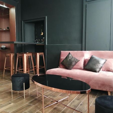 Appartement Avec Balneo Et Sauna Privatif - Le Rose Cuivre Troyes Luaran gambar