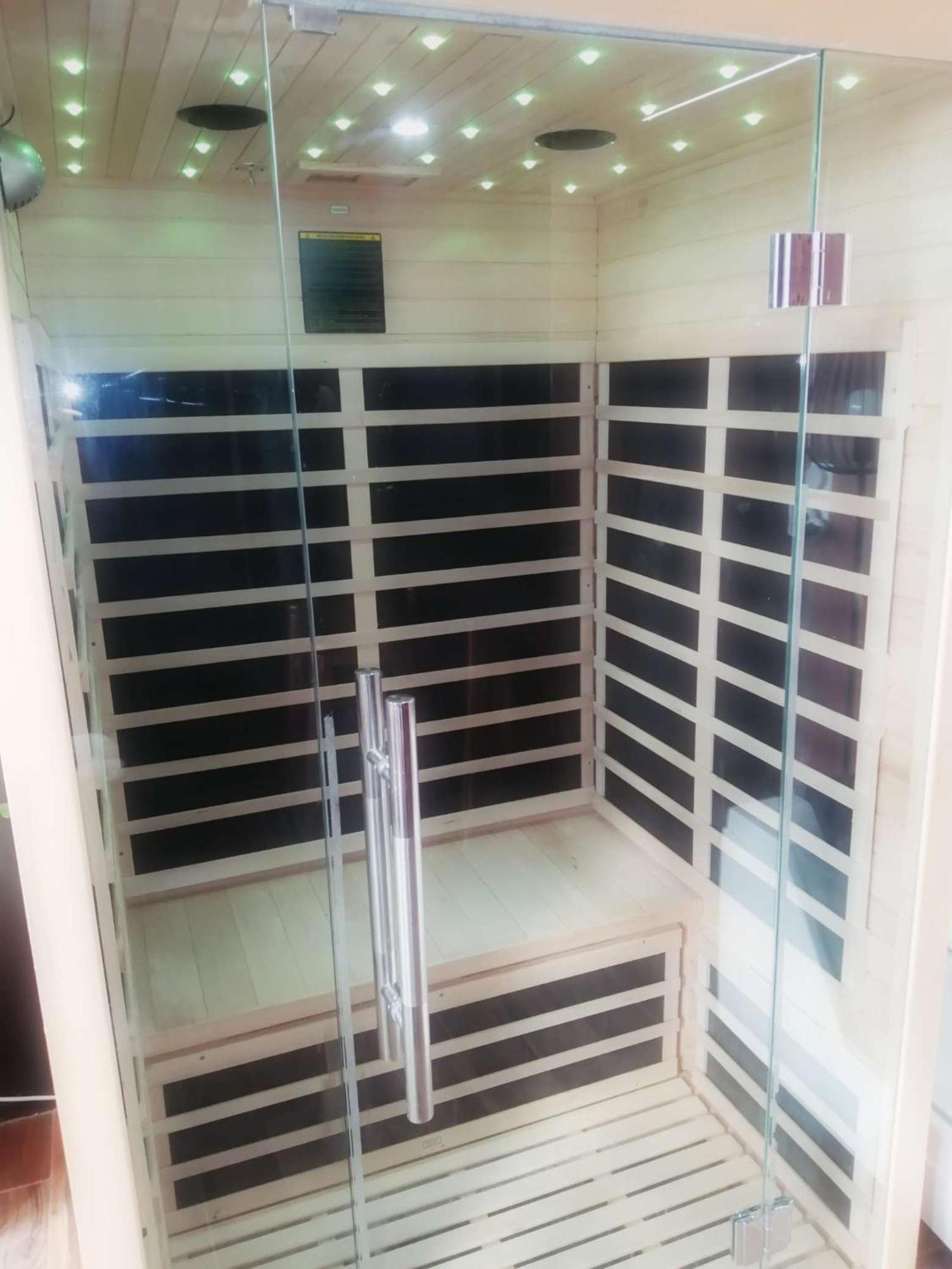 Appartement Avec Balneo Et Sauna Privatif - Le Rose Cuivre Troyes Luaran gambar